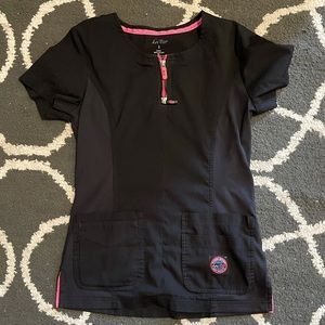 Koi Lite Black Scrub Top Size Small